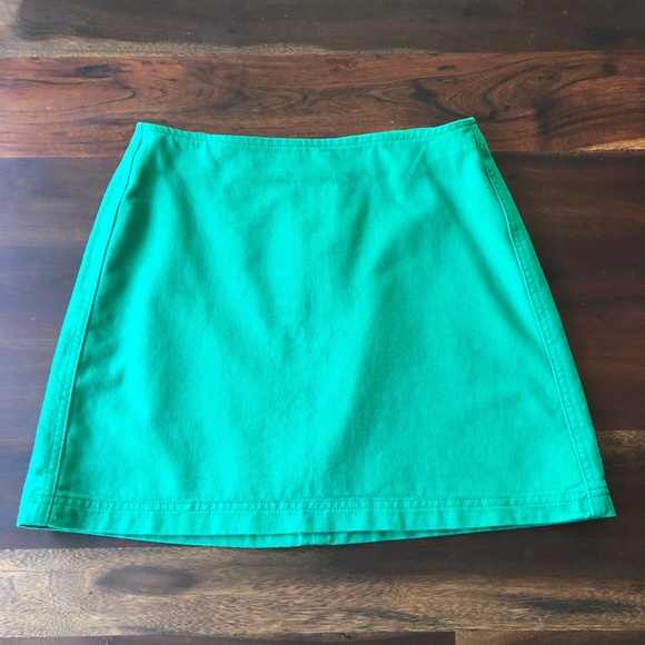 NWOT BDG green mini skirt - Picture 3 of 6